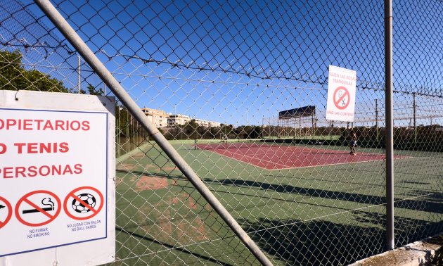 Resale - Bungalow -
Torrevieja - Parque de las Naciones