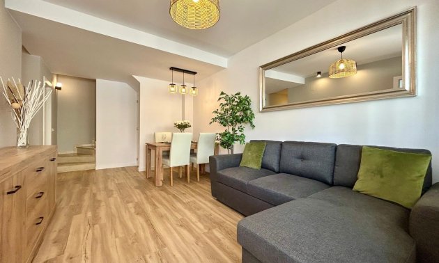 Resale - Townhouse -
Orihuela - Urbanización Perla del Mar