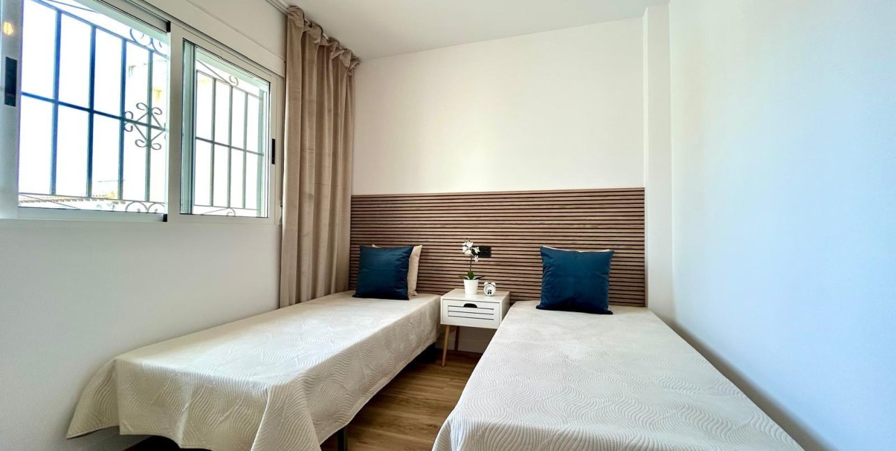 Resale - Townhouse -
Orihuela - Urbanización Perla del Mar