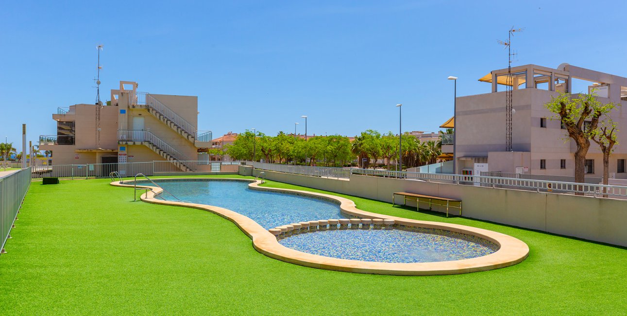 Resale - Apartment / flat -
Pilar de la Horadada - Torre De La Horadada