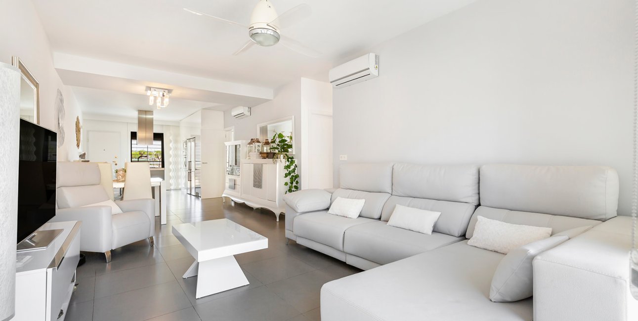 Resale - Apartment / flat -
Pilar de la Horadada - Torre De La Horadada