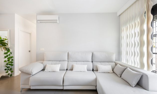 Resale - Apartment / flat -
Pilar de la Horadada - Torre De La Horadada