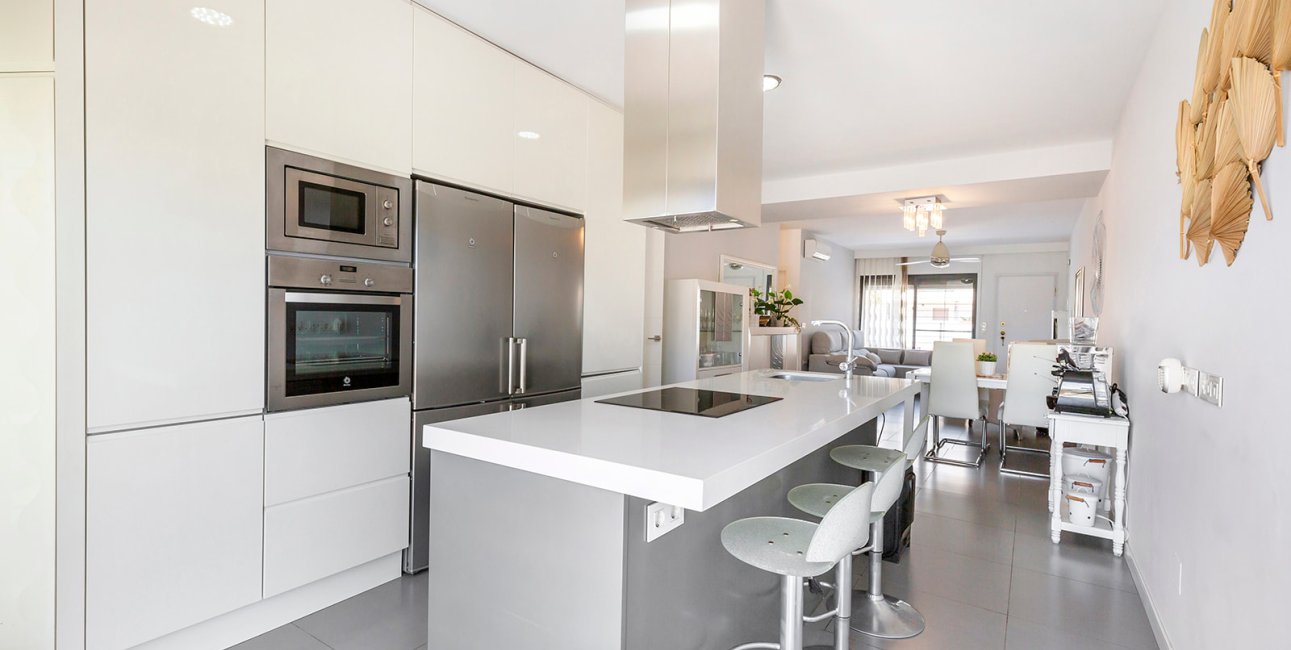 Resale - Apartment / flat -
Pilar de la Horadada - Torre De La Horadada