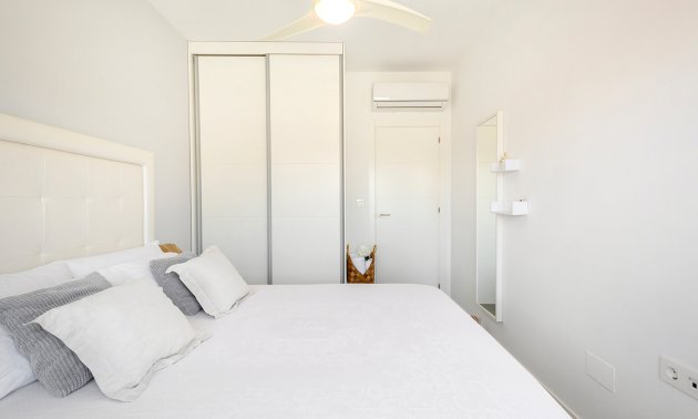 Resale - Apartment / flat -
Pilar de la Horadada - Torre De La Horadada