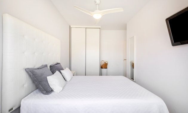 Resale - Apartment / flat -
Pilar de la Horadada - Torre De La Horadada