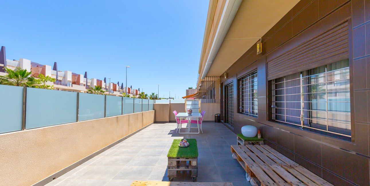 Resale - Apartment / flat -
Pilar de la Horadada - Torre De La Horadada