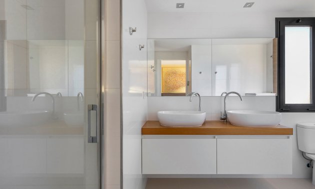 Resale - Villa -
Orihuela Costa - La Zenia