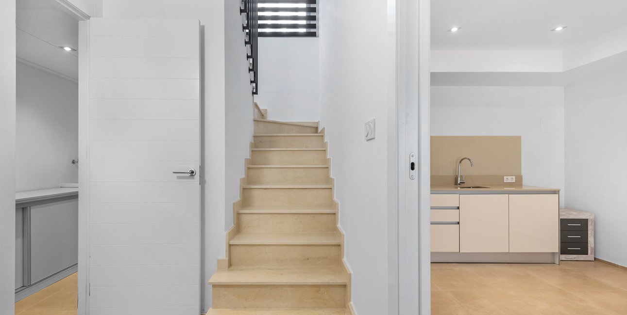 Resale - Villa -
Orihuela Costa - La Zenia