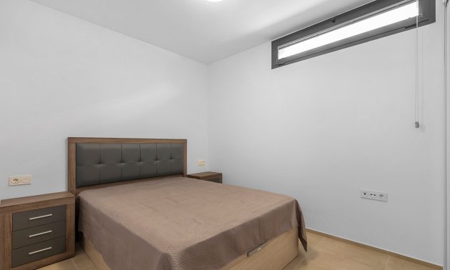 Resale - Villa -
Orihuela Costa - La Zenia