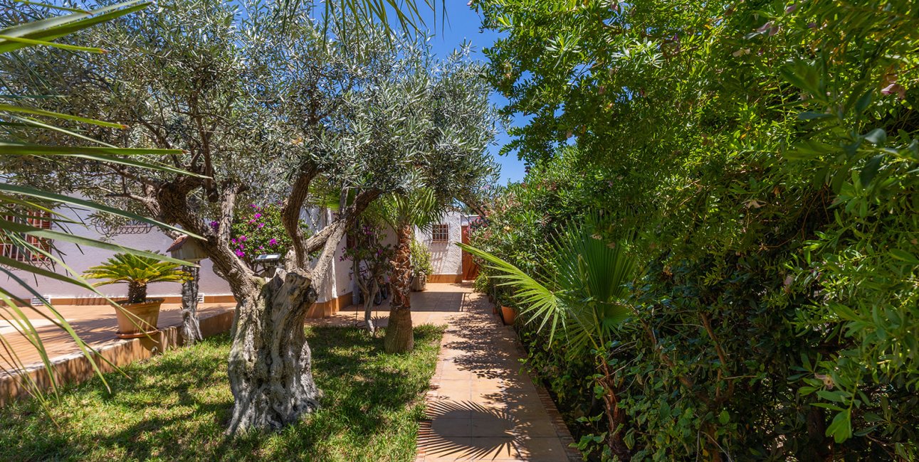 Reventa - Villa -
Orihuela Costa - Punta Prima