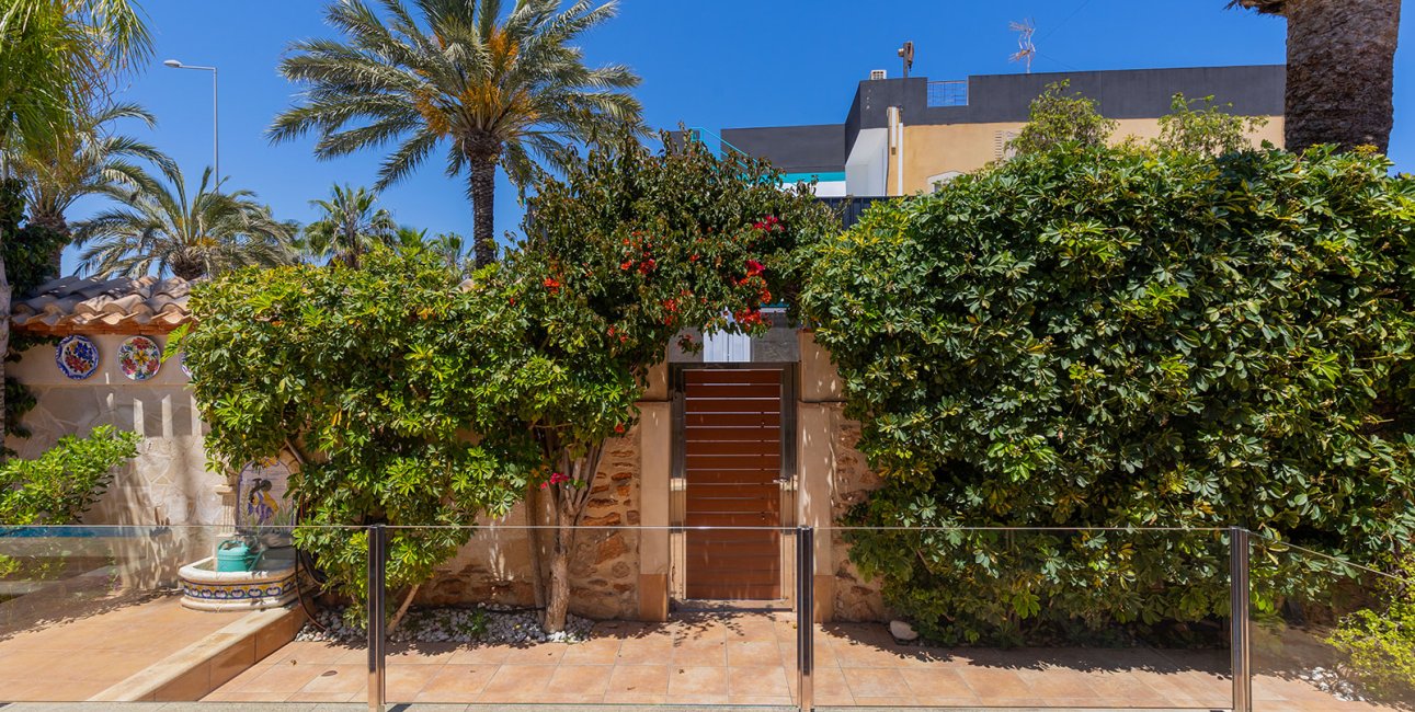 Reventa - Villa -
Orihuela Costa - Punta Prima