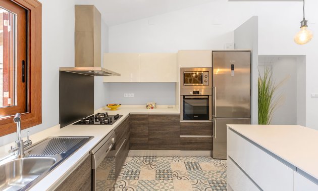 Reventa - Villa -
Orihuela Costa - Punta Prima