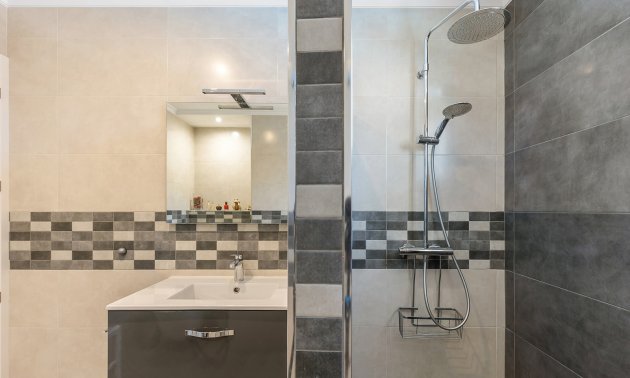 Reventa - Villa -
Orihuela Costa - Punta Prima