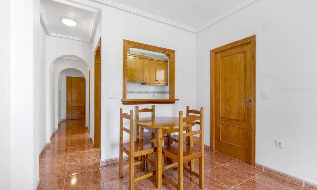 Resale - Apartment / flat -
Torrevieja - Estacion de autobuses