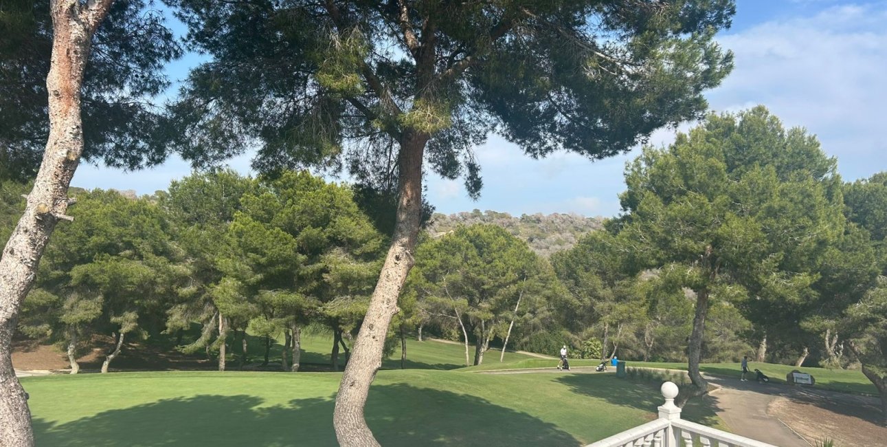 Resale - Villa -
Orihuela Costa - Lomas De Campoamor-las Ramblas