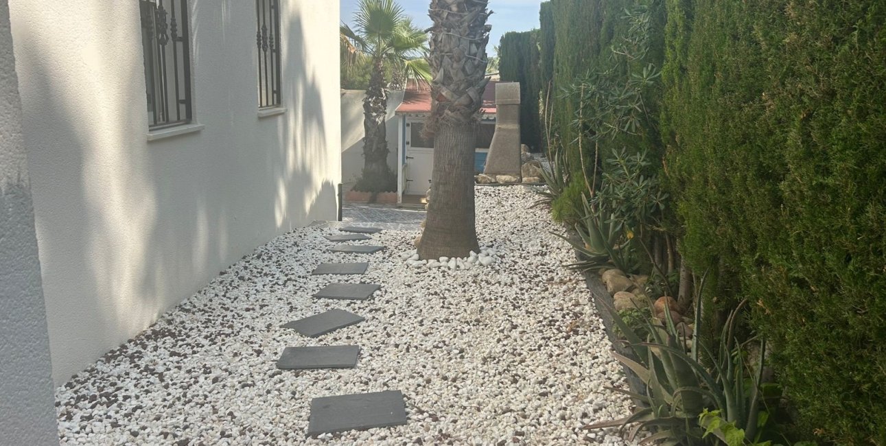 Resale - Villa -
Orihuela Costa - Lomas De Campoamor-las Ramblas