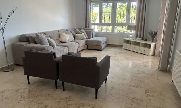 Resale - Villa -
Orihuela Costa - Lomas De Campoamor-las Ramblas