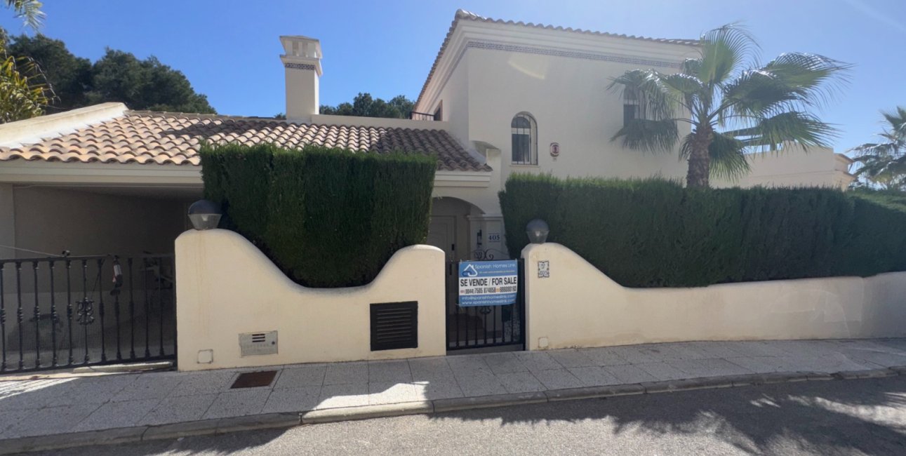 Resale - Villa -
Orihuela Costa - Lomas De Campoamor-las Ramblas