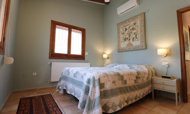 Resale - Country House -
Catral - Catral - Country