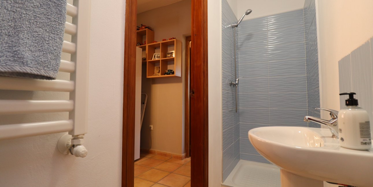 Resale - Country House -
Catral - Catral - Country