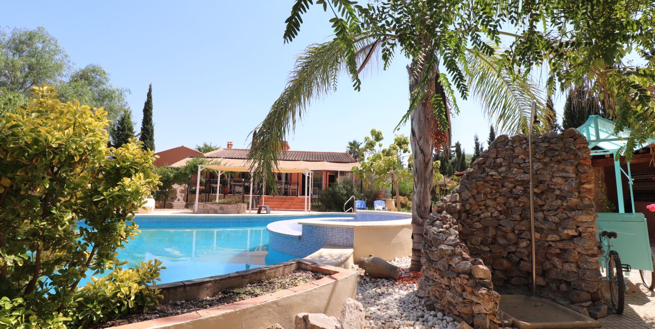 Resale - Country House -
Catral - Catral - Country