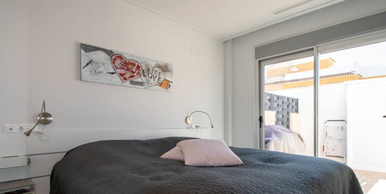 Reventa - Villa -
Ciudad Quesada - Doña Pepa