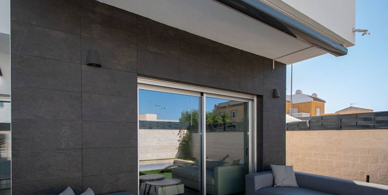 Reventa - Villa -
Ciudad Quesada - Doña Pepa