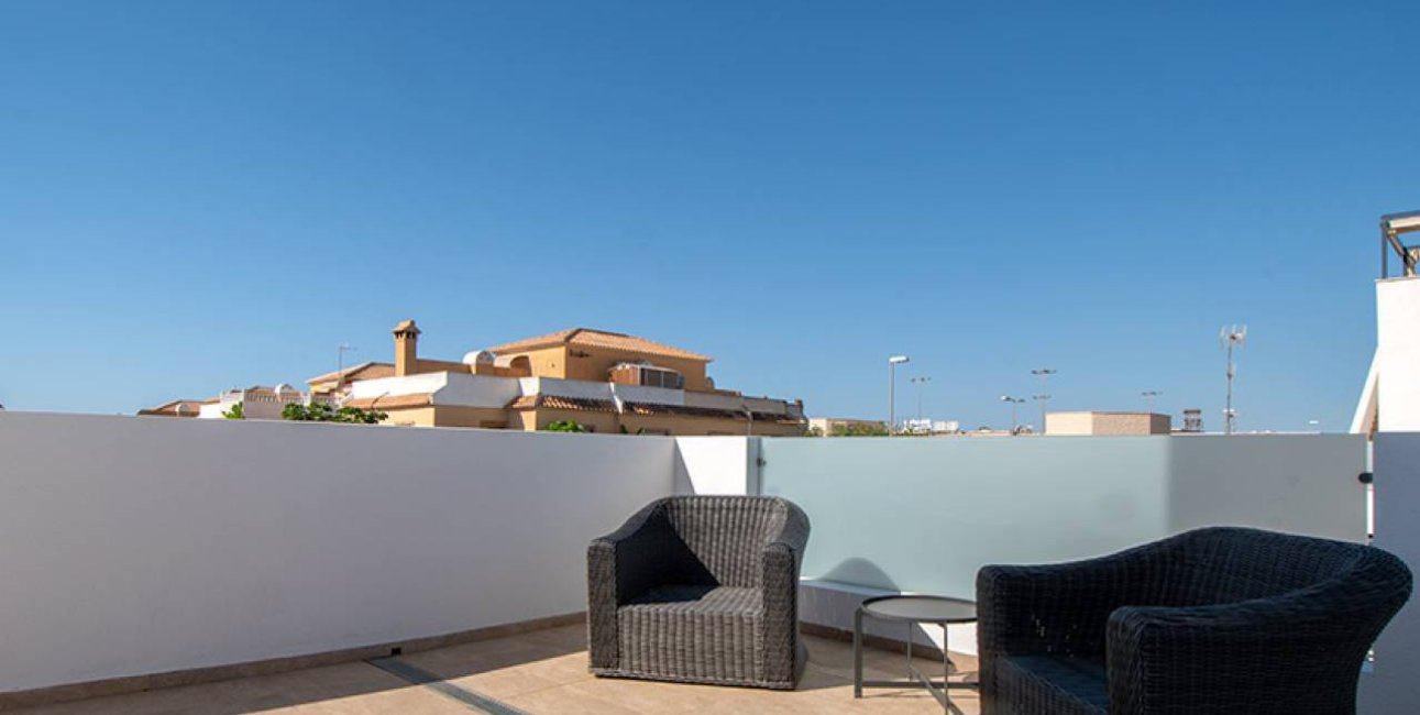 Reventa - Villa -
Ciudad Quesada - Doña Pepa