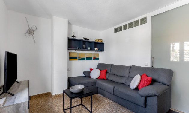 Resale - Apartment / flat -
Torrevieja - Playa del Cura