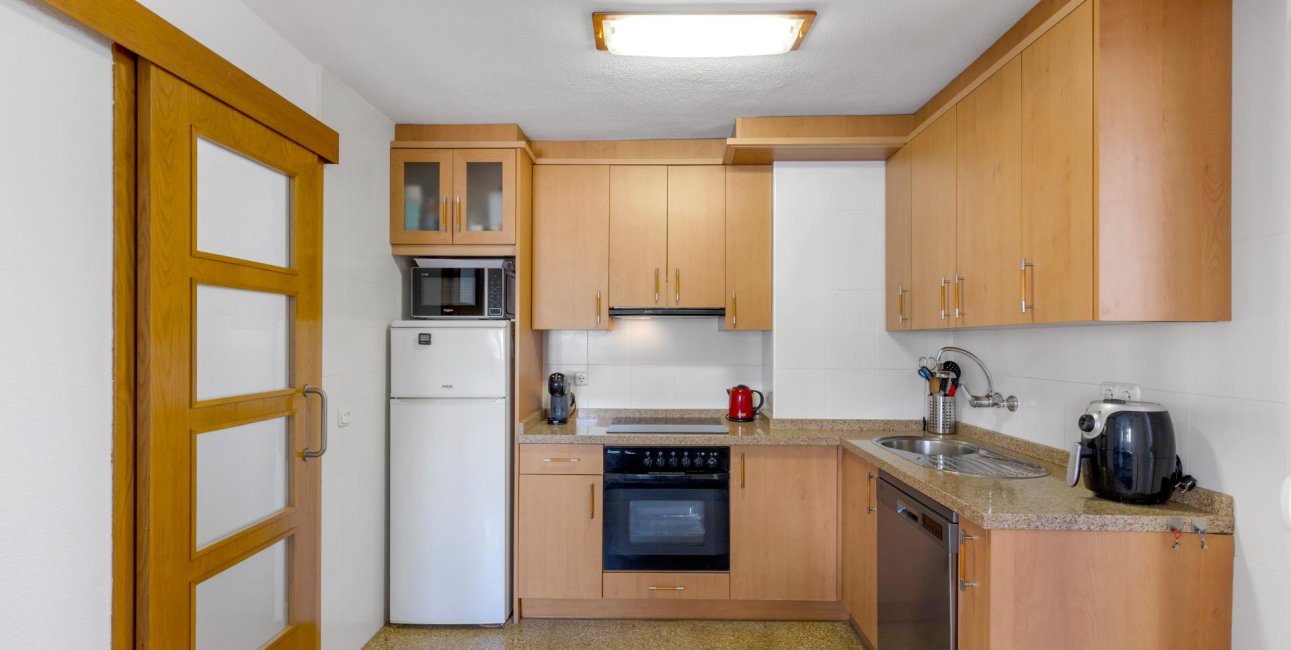 Resale - Apartment / flat -
Torrevieja - Playa del Cura