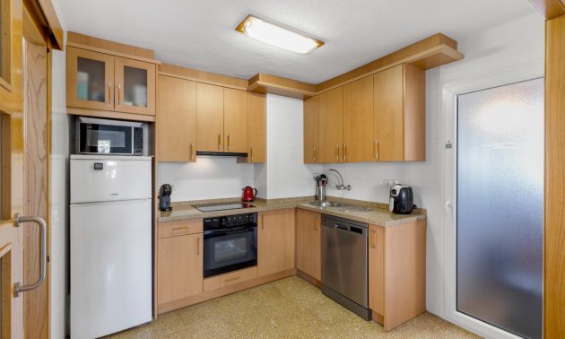 Resale - Apartment / flat -
Torrevieja - Playa del Cura