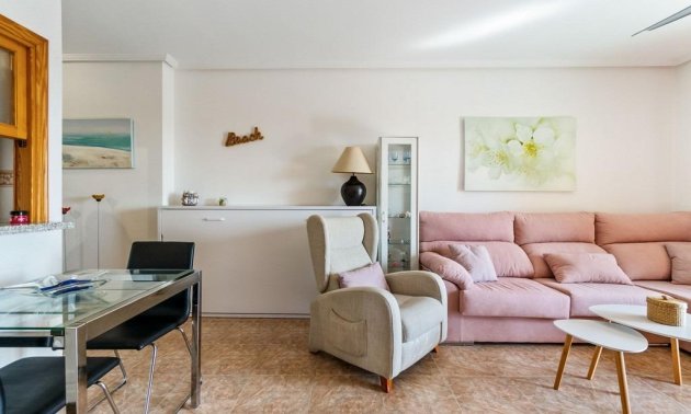 Resale - Apartment / flat -
Orihuela Costa - Campoamor