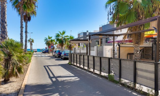 Rynek wtórny - Mieszkanie w bloku -
Torrevieja - La Mata