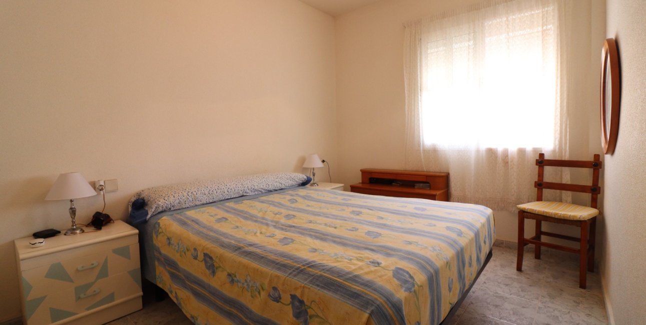 Reventa - Apartamento / piso -
Orihuela Costa - Playa Flamenca