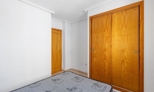 Rynek wtórny - Mieszkanie  -
Torrevieja