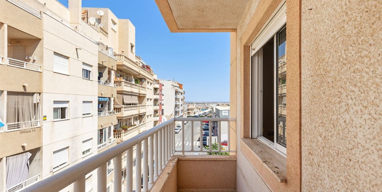 Rynek wtórny - Mieszkanie  -
Torrevieja