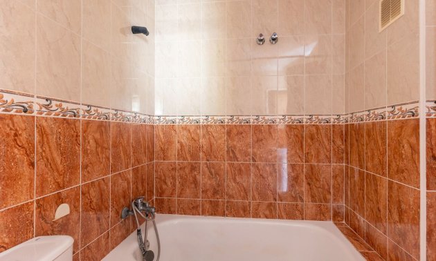 Rynek wtórny - Mieszkanie  -
Torrevieja