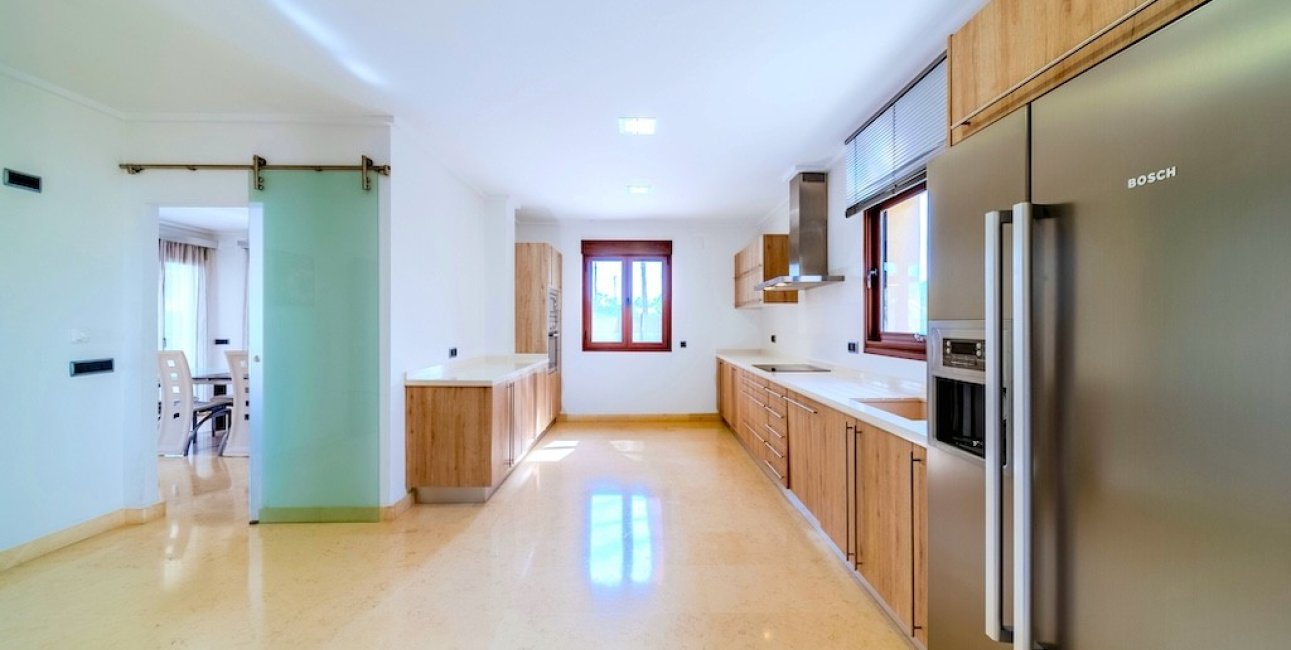 Resale - Villa -
Orihuela Costa - Cabo Roig