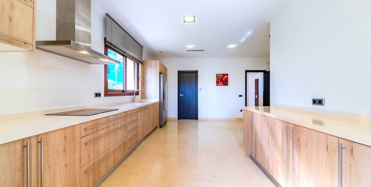 Resale - Villa -
Orihuela Costa - Cabo Roig