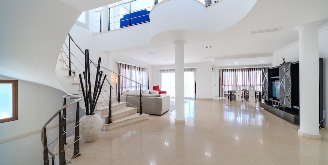 Resale - Villa -
Orihuela Costa - Cabo Roig