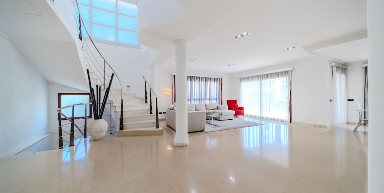Resale - Villa -
Orihuela Costa - Cabo Roig