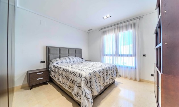 Resale - Villa -
Orihuela Costa - Cabo Roig