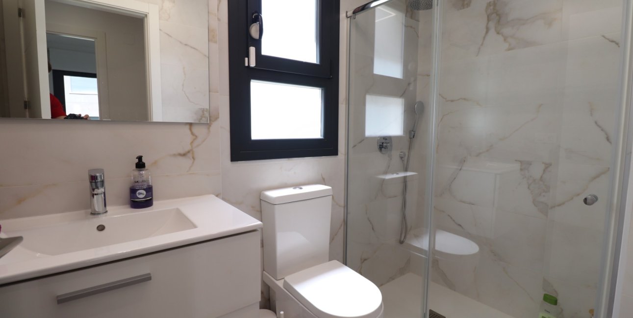 Resale - Apartment / flat -
Orihuela Costa - Villamartin