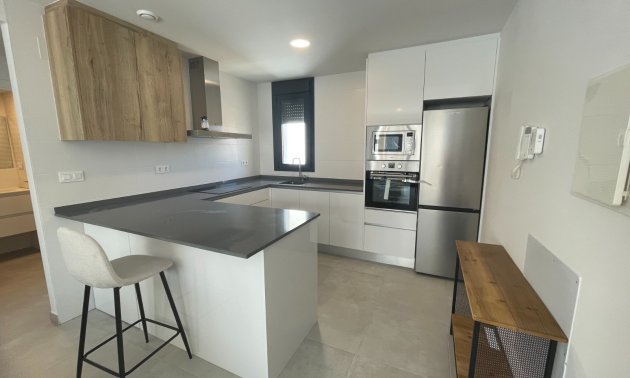 Resale - Apartment / flat -
Orihuela Costa - Villamartin