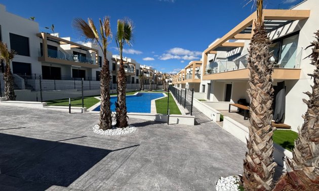 Resale - Apartment / flat -
Orihuela Costa - Villamartin