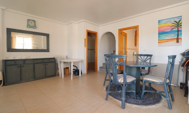 Resale - Townhouse -
Ciudad Quesada - Lo Marabu