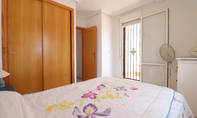 Resale - Townhouse -
Ciudad Quesada - Lo Marabu