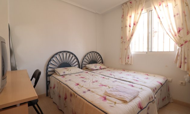 Resale - Townhouse -
Ciudad Quesada - Lo Marabu