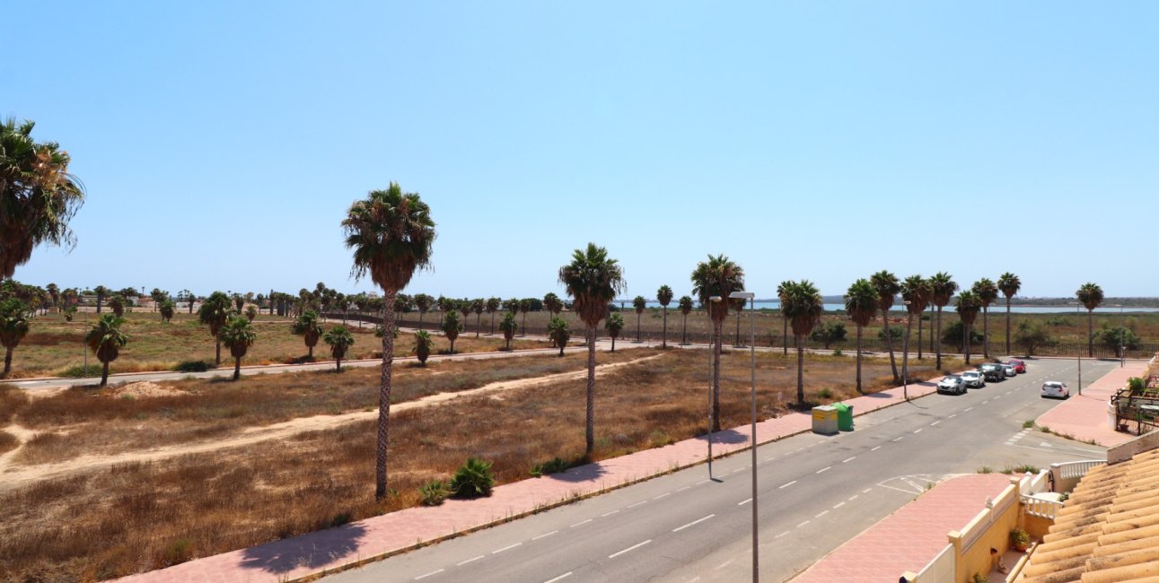 Resale - Townhouse -
Ciudad Quesada - Lo Marabu