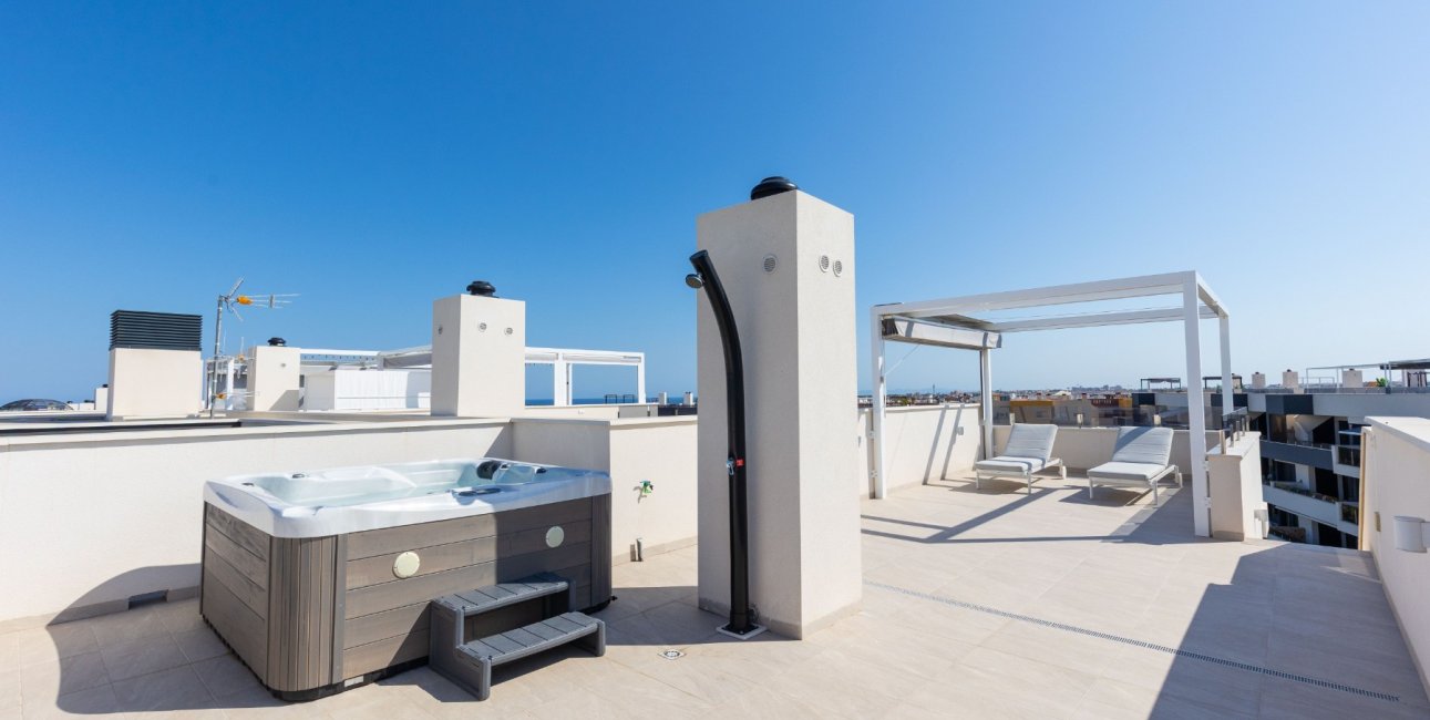 Reventa - Apartamento / piso -
Orihuela Costa - Playa Flamenca